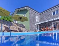 outdoor, building, sky, swimming pool, water, house, pool, swimming
